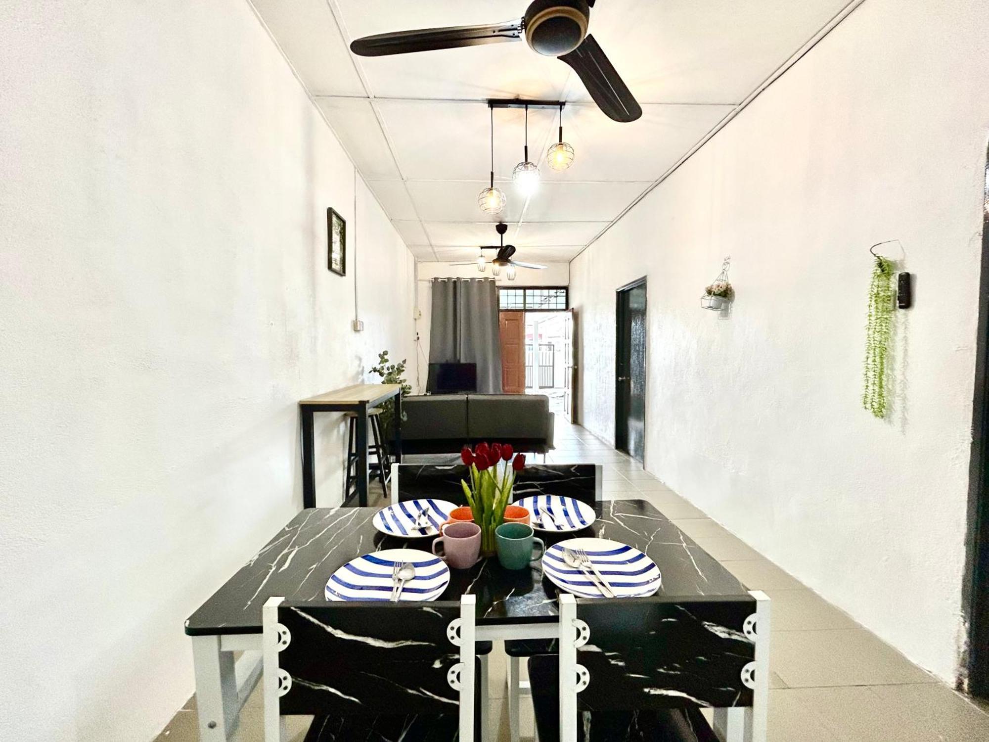 Entire 33 Cozy House • 3 Bedroom @ Alma Bukit Mertajam Luaran gambar